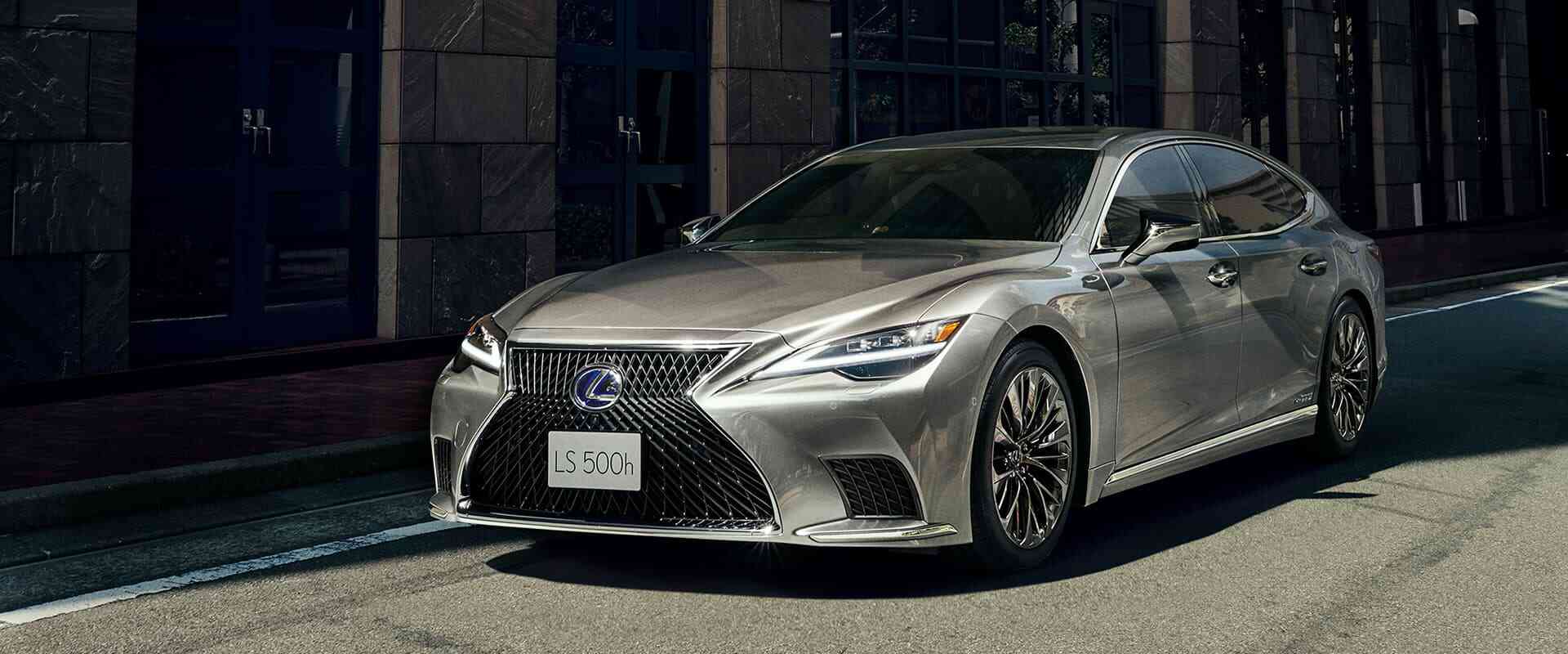 Ngoại thất Lexus LS500h