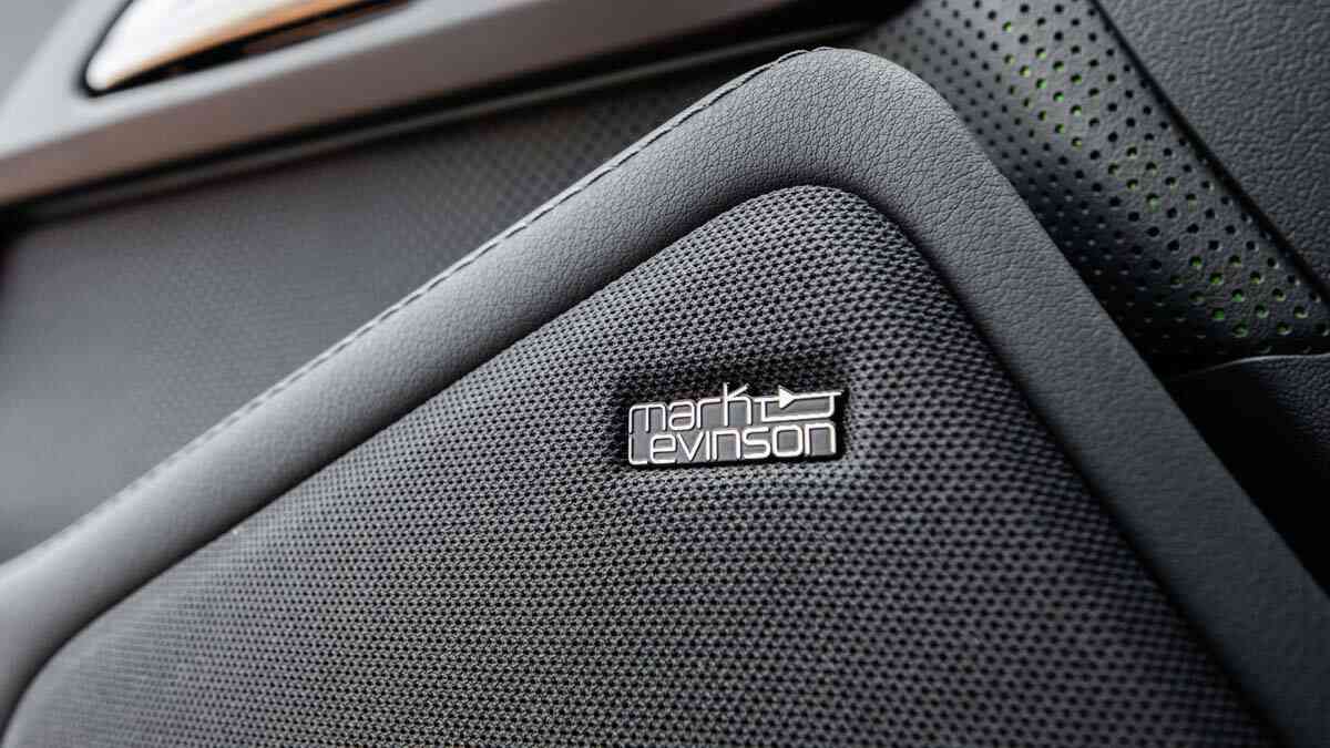 Âm thanh Lexus GX550