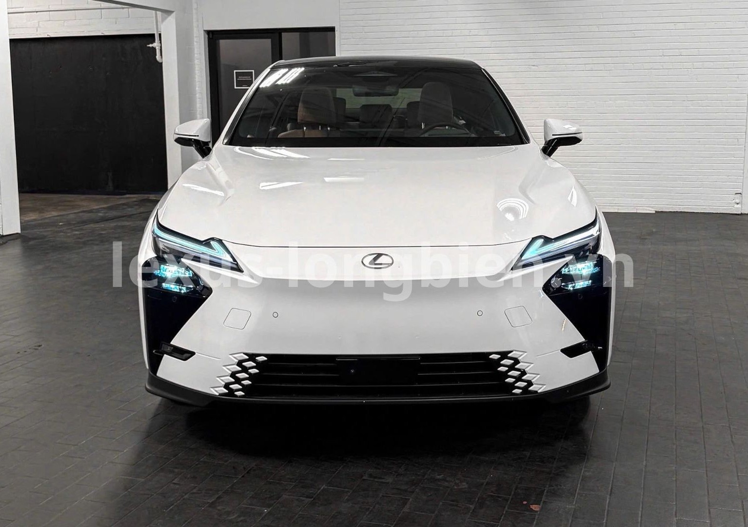 Đầu xe Lexus ES350h 2026