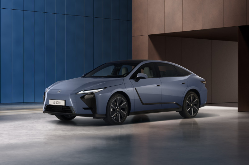 Lexus ES350h màu xanh